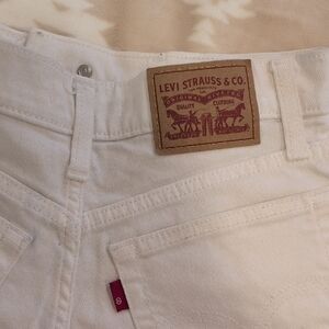 Levi's Cream Denim Jeans